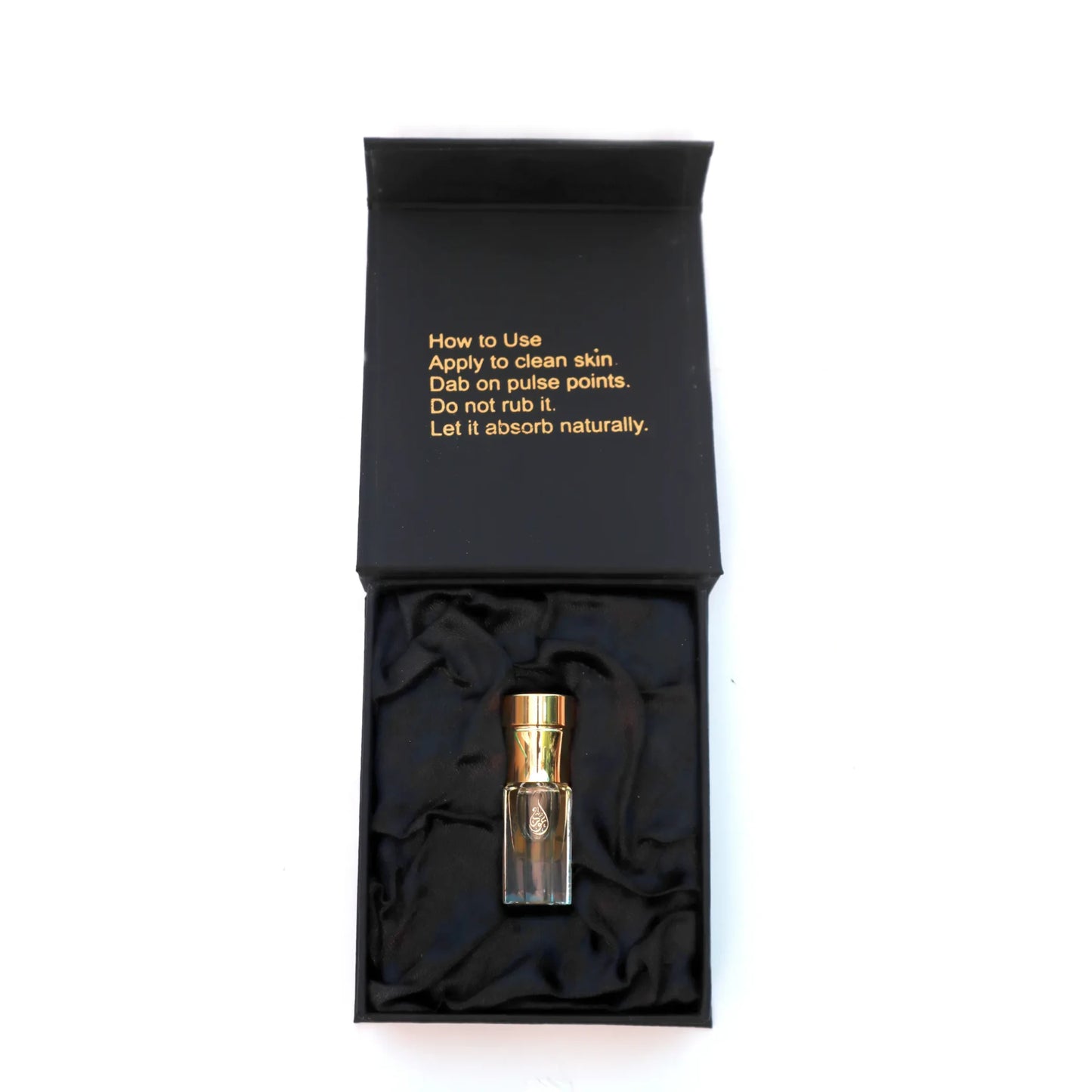 OUD REVE Mukhallat France – smoky bold Arabian attar blend