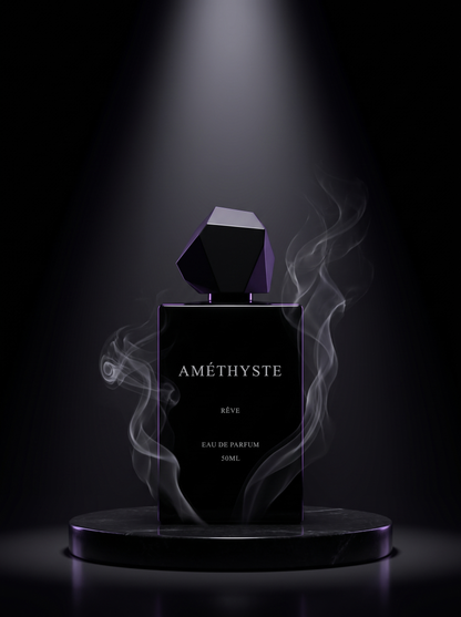 AMÉTHYSTE by RÊVE under a spotlight on a black podium