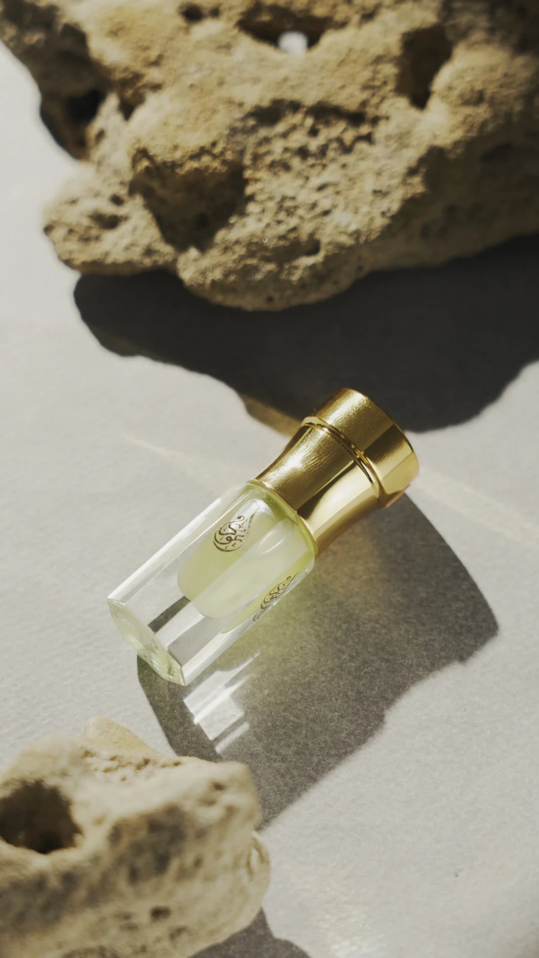 Taif Rose Musk – creamy Arabian rose musk by OUD REVE
