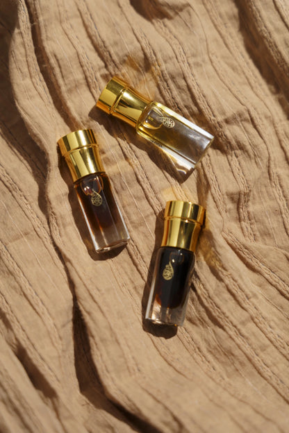 Dehnal Oud Laos detail – pure Laotian oud oil Pakistan