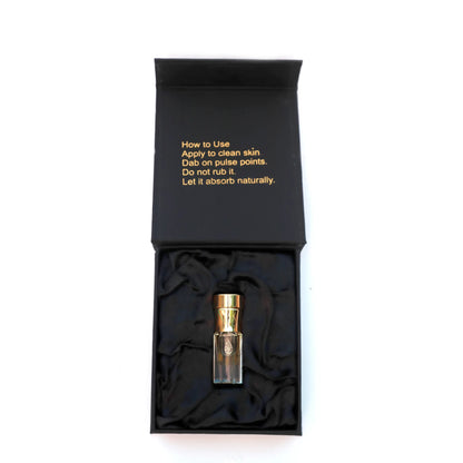 OUD REVE Mukhallat France – smoky bold Arabian attar blend